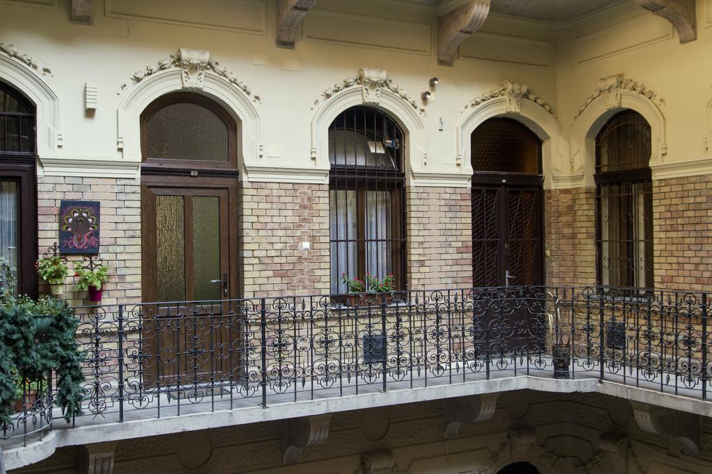 Eoetvoes Apartman بودابست الغرفة الصورة